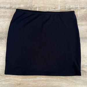 Black pencil skirt